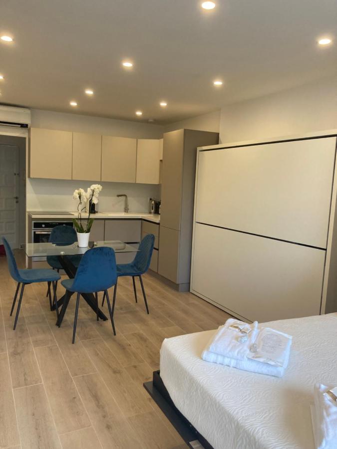 Studio La Cigale Bord De Mer Menton Eksteriør billede